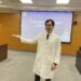 成醫牙周病科丁羣展醫師推薦牙周病輔助治療新選擇「抗菌光動力療法」