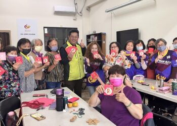 走進「搓手天使」的日常　薛兆基實地關懷雷特氏症家庭