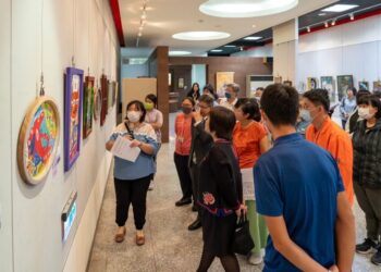 修平科大即日起到12/14辦「老窗戶 新視野」公益藝術展　展現生命重生希望