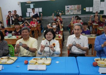 雲林打造健康午餐新標竿　每週一餐有機米照顧學童