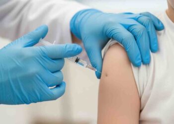 流感、RSV春節恐達流行高峰！ 醫籲：除了接種疫苗，還有「3件事」要知道