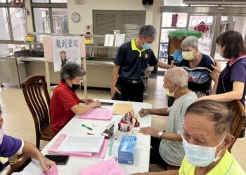 流感疫苗開打　彰化榮家住民及職員工齊接種效降低感染機率
