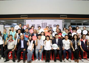 嘉市《現正「銀」業中》銀髮就業特展盛大展出中 　企業紛響應高齡就業友善