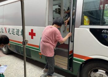 嘉義縣行動巡迴篩檢　意外揪出結核病患