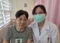婦人車禍腦出血左眼癱瘓 員生中醫「精準針灸」助重見光明