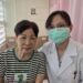 婦人車禍腦出血左眼癱瘓 員生中醫「精準針灸」助重見光明