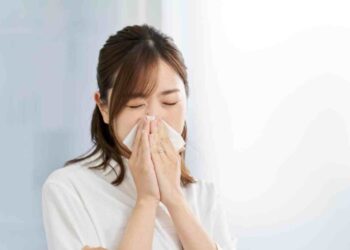 「黑輪」高高掛、嘴開開 什麼是肥厚性鼻炎？與過敏性鼻炎怎麼區分？