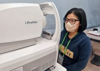 新手媽媽近視雷射手術 讚信賴眼科CP值高