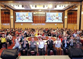 嘉市C肝完治、糖尿病與代謝症候群成果亮眼 黃敏惠表揚醫療院所