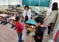 賴麗如義診送眼鏡 籲重視早產兒視力檢查