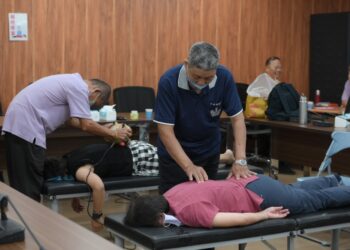 中醫團隊義診紓壓 獲市公所員工青睞