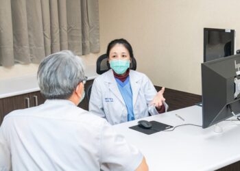 影音/四十多歲男重症肌無力竟「尿」出危機 醫師：排尿藥物使用需慎評 避免誘發呼吸衰竭