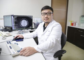 婦女右手無力 診斷罹患「惡性神經膠質母細胞瘤」