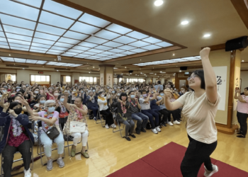 新北社會局與佛光會聯手 重陽節銀髮健康操熱鬧登場