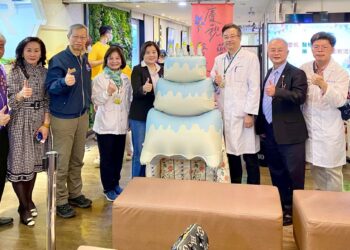 秀傳慶祝醫檢師暨藥師節 檢脂控脂情境劇寓教於樂