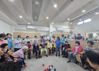 「湖北日照中心」開幕 種下希望之樹共創高齡宜居基地